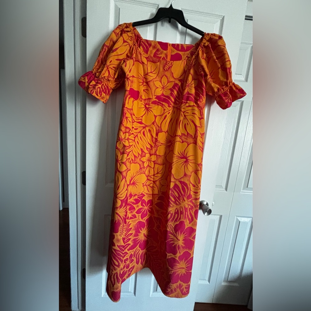 Floral Red and Orange Hawaiian Dress